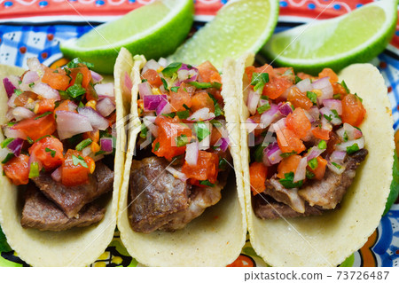 墨西哥炸玉米餅墨西哥炸玉米餅 73726487