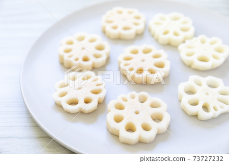 Flower-shaped lotus root Flower-shaped lotus root 73727232
