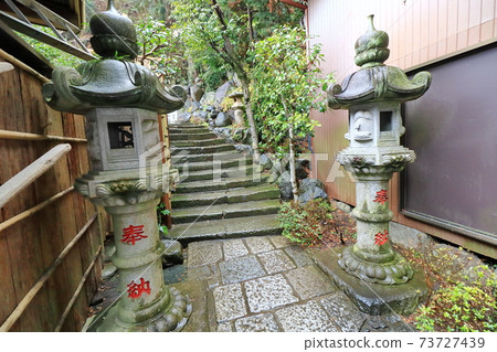 Kenzai Bensaiten Uga Fuku Shrine Kamakura Japan Kenzai Bensaiten Uga Fuku Shrine Kamakura Japan 73727439