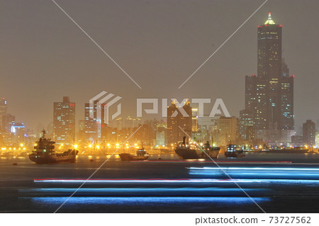 高雄港 85大樓 高雄 台灣 高雄港 85大樓 高雄 台灣 73727562