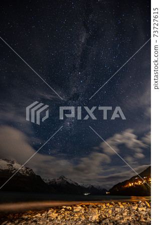 Milky Way in Queenstown 73727615