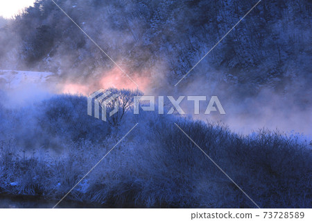 Soyangho. Soyanggang virgin. Sanggoda. Water fog 73728589