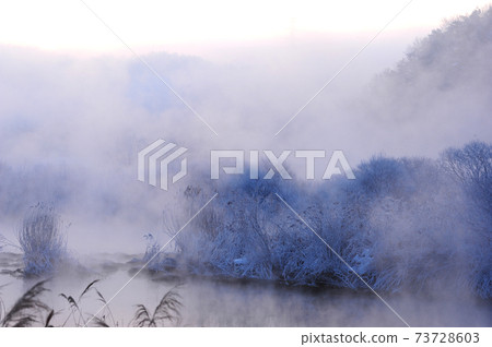 Soyangho. Soyanggang virgin. Sanggoda. Water fog 73728603