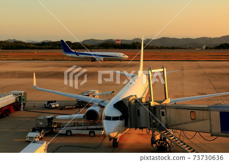 Hiroshima Airport evening view 73730636