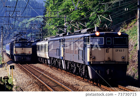 1997 EF637 and 189 series L limited express Asama going on the old Shin-Etsu main line 73730715