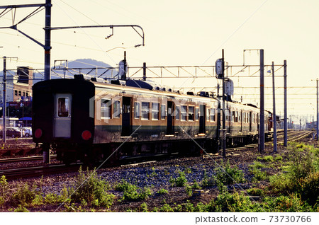 1997年6月，出軌事故發生後轉送的山陰113號線系列火車 73730766