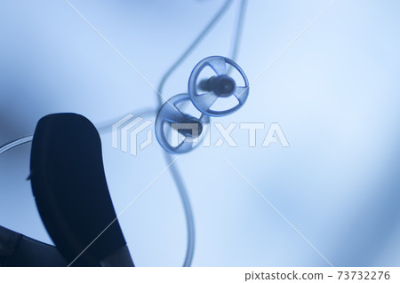 Deaf hearing aid 73732276