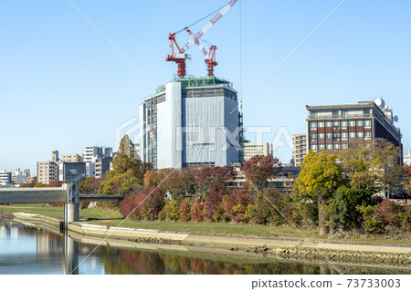 岡山警察總部建設期間於2019年秋季從河岸拍攝的記錄照片 73733003