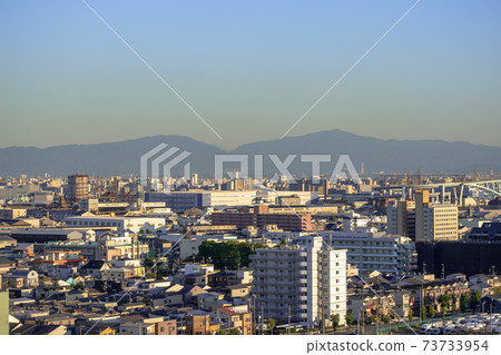 Osaka cityscape and Mt. Katsuragi and Mt. Kongo seen beyond 73733954