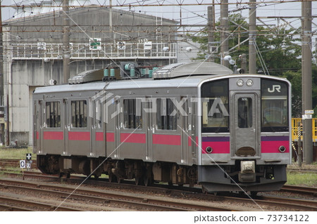 上越本線701系列（秋田⇔酒田）滯留在酒田站 73734122