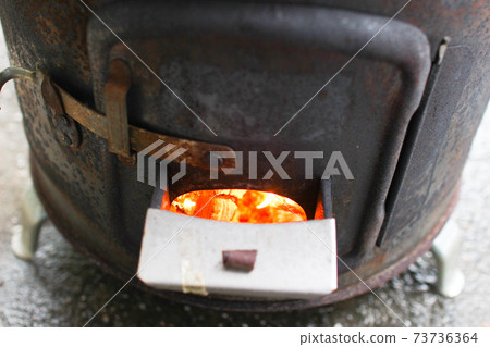 木火爐的火焰 73736364