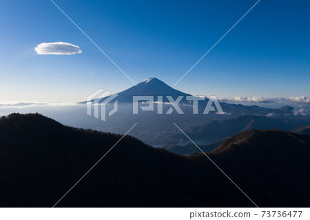 雲海與富士山冬季風光Shindo Pass 雲海與富士山冬季風光Shindo Pass 73736477