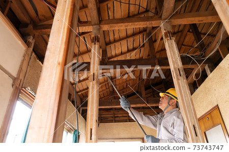 住宅改建骨架改建拆遷工地工人 73743747