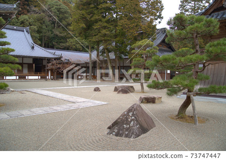 [Chugoku 33 Kannon Sacred Ground] No. 12 Buttsuji Temple Precincts Mihara City, Hiroshima Prefecture 73747447
