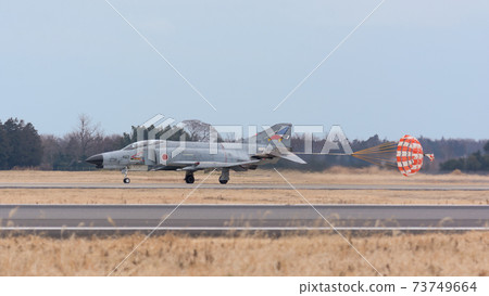 Air Self-Defense Force F-4EJ Kai Phantom II landing 73749664