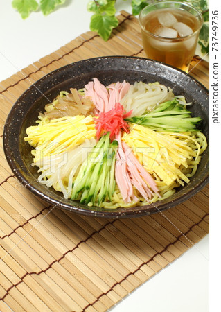 Chilled Chinese ramen Chilled Chinese ramen 73749736