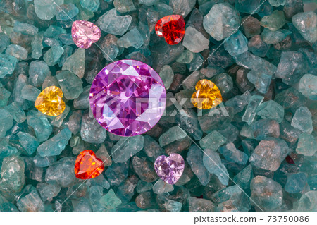 .purple amethyst diamonds are placed in an enclave of heart shaped diamonds. 73750086