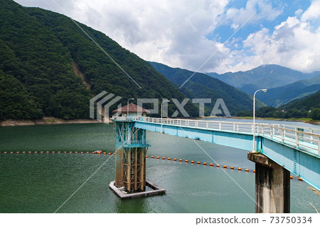 山梨縣/廣瀨夏水壩/廣瀨湖 山梨縣/廣瀨夏水壩/廣瀨湖 73750334