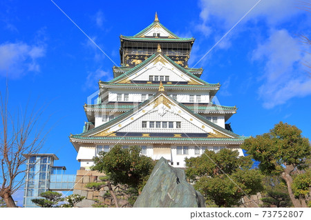 [大阪府]大阪城堡天時晴朗的天氣 73752807