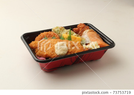 Nori bento 73753719