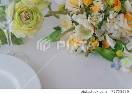 Bridal bouquet tableware image background material 73755929