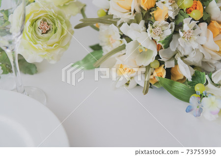 Bridal bouquet tableware image background material 73755930