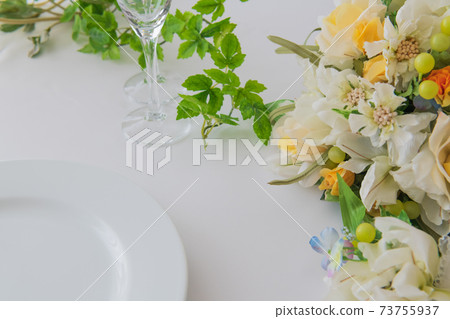 Bridal bouquet tableware image background material Bridal bouquet tableware image background material 73755937