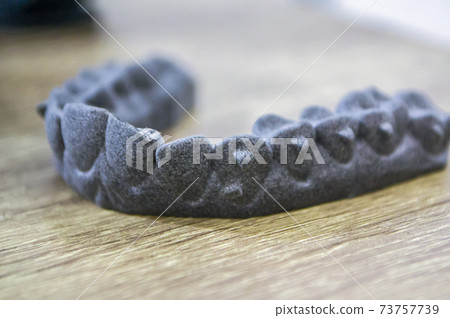 Object printed on a powder 3D printer from polyamide powder 73757739
