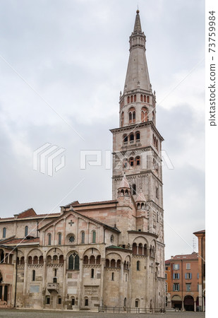 Modena Cathedral, Italy 73759984