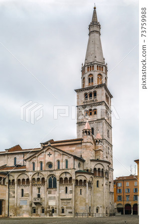 Modena Cathedral, Italy 73759988