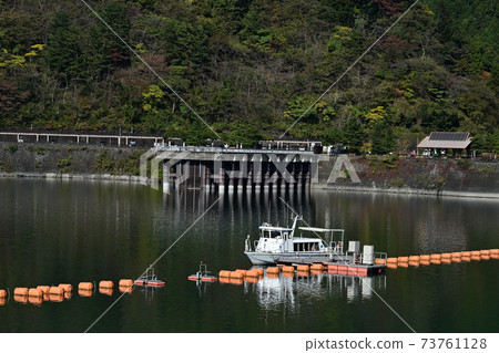 Water source of Tokyo Lake Okutama Okochi Dam Water source of Tokyo Lake Okutama Okochi Dam 73761128