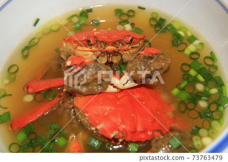 Miso soup of mitten crab is delicious with crab but also with miso soup Miso soup of mitten crab is delicious with crab but also with miso soup 73763479