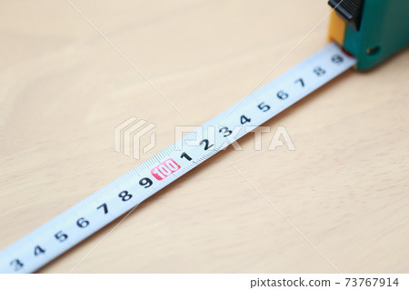 用捲尺測量 73767914