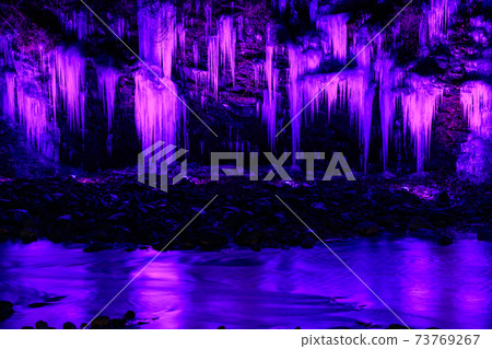 ita玉秩父_ Misotsuchi icicle ita玉秩父_ Misotsuchi icicle 73769267