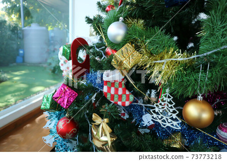 Christmas tree and christmas decoration 73773218