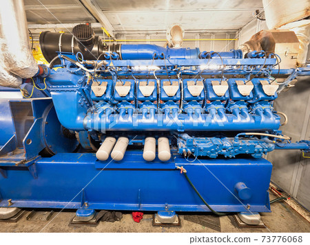 Engine of a cogeneration unit burning residual methane 73776068