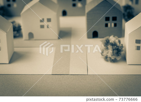Duty obligations Buildings and public roads Real estate approach roads 73776666