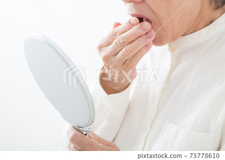 美高級女人 美高級女人 73778610