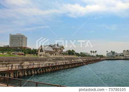 A seaside park where anglers gather A seaside park where anglers gather 73780105