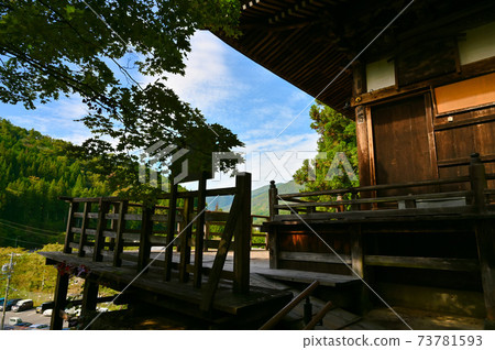 Iwadekannon Stage Kiso Okuwa Village 73781593