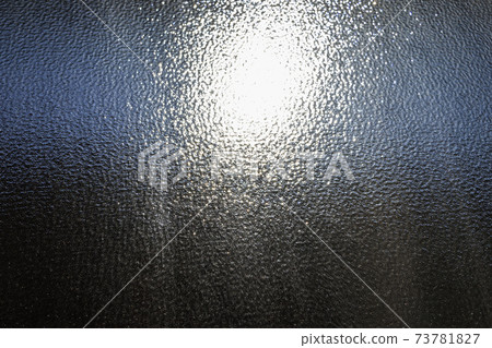 The sun seen through frosted glass The sun seen through frosted glass 73781827