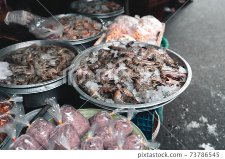 Fresh seafood in a tropical market,Fresh market Fresh seafood in a tropical market,Fresh market 73786545