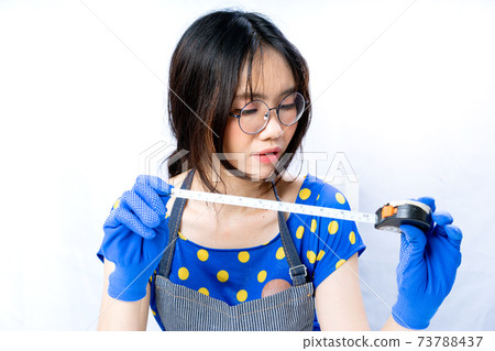 Asian girl with a mechanic job woman's problem Asian girl with a mechanic job woman's problem 73788437