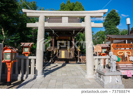 The end of Yasaka Shrine, Okuninushisha The end of Yasaka Shrine, Okuninushisha 73788874
