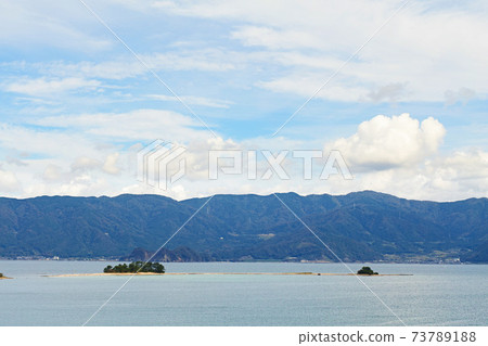 福井縣/水島，也被稱為“北陸夏威夷” 73789188