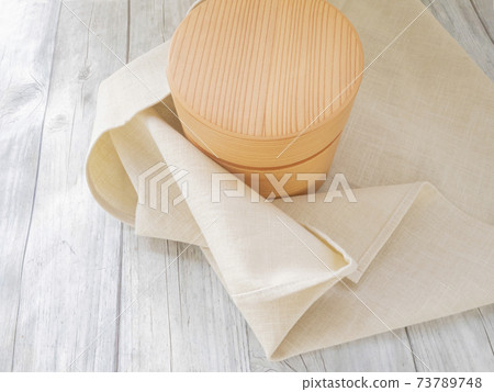 White furoshiki and round lunch box of magewappa White furoshiki and round lunch box of magewappa 73789748