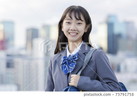Schoolgirl in uniform Junior high school High school 73791758