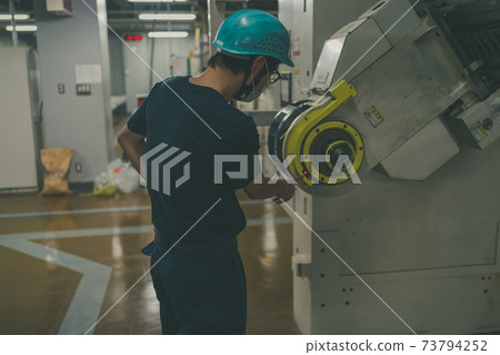 factories, factory, male 73794252