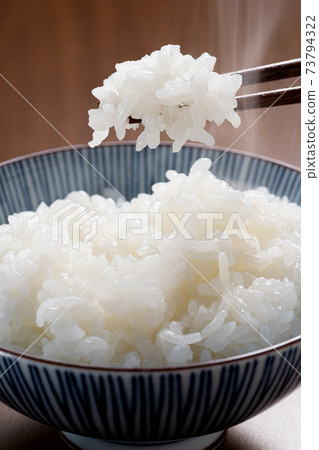 米飯,現煮白米飯,一碗飯,現煮米飯 米飯,現煮白米飯,一碗飯,現煮米飯 73794322