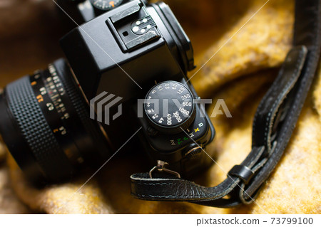 Film camera lens and aperture up Film camera lens and aperture up 73799100
